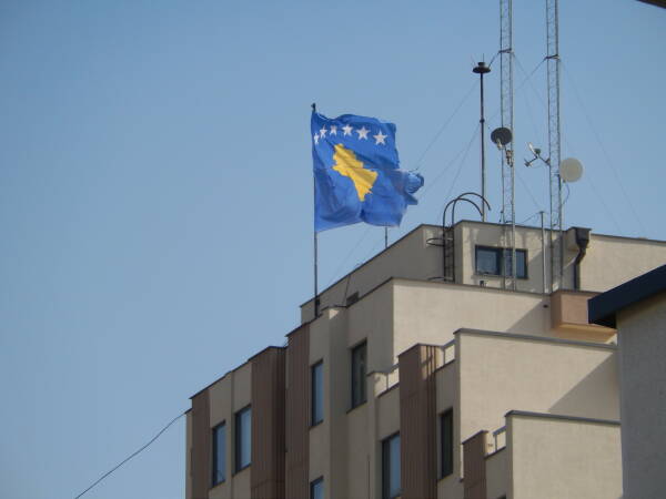 leil.de/di/pics/flagge-kosovo-2015.jpg