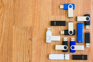 mehrere USB-Sticks