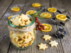 Plätzchen zu Weihnachten im Glas