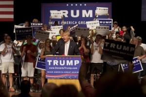 Wahlkampfveranstaltung von Trump 2016