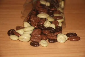 Kürbiskerne mit Schokolade überzogen