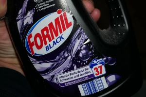 Spezielles Waschmittel für Schwarzes
